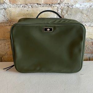 Kate Spade Toiletries Bag